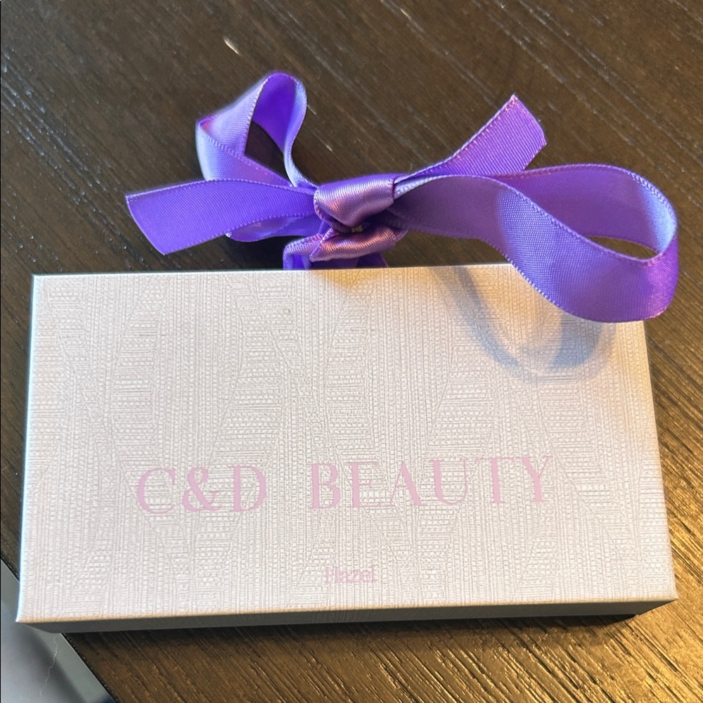 C&D Beauty Hazel Press and Go lashes refill